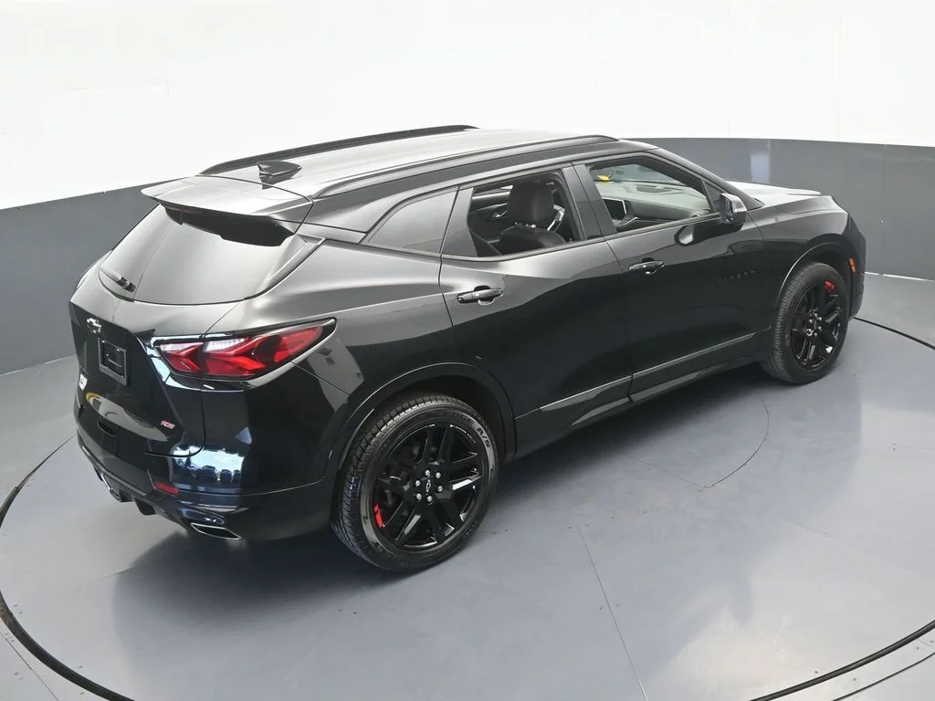 Used 2020 Black Chevrolet RS image 67