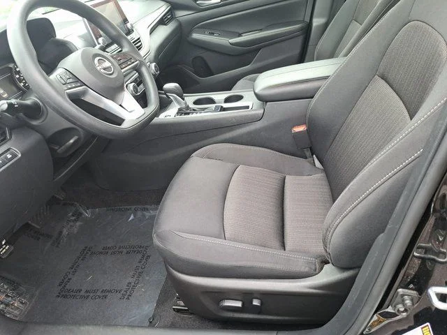 2025 Nissan Altima SV - Photo 27