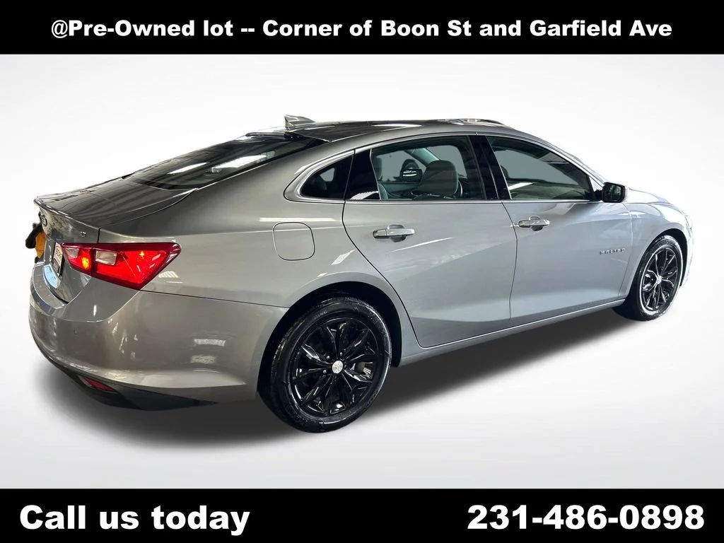 Used 2024 Gray Chevrolet LT image 5