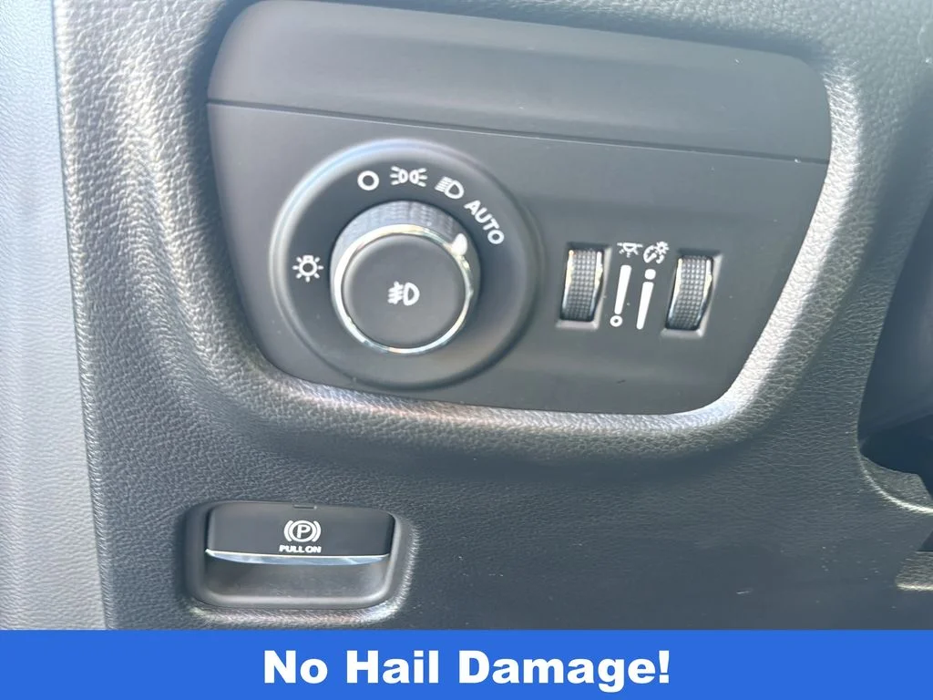 Used 2023 Black Jeep Limited image 18