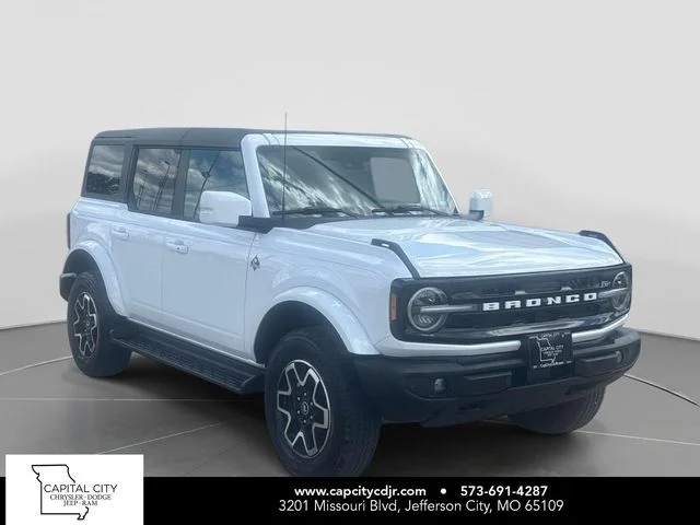 2025 Ford Bronco Outer Banks 4x4's photo