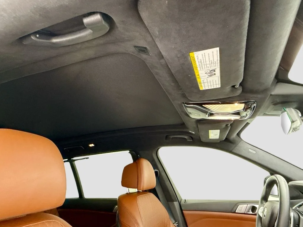 Used 2022 Brown BMW xDrive40i image 17