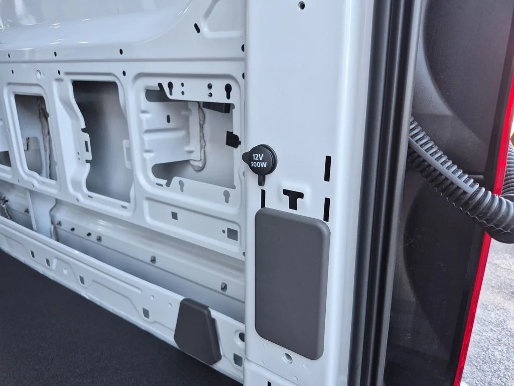 New 2026 Oxford White Ford Cargo Van image 19