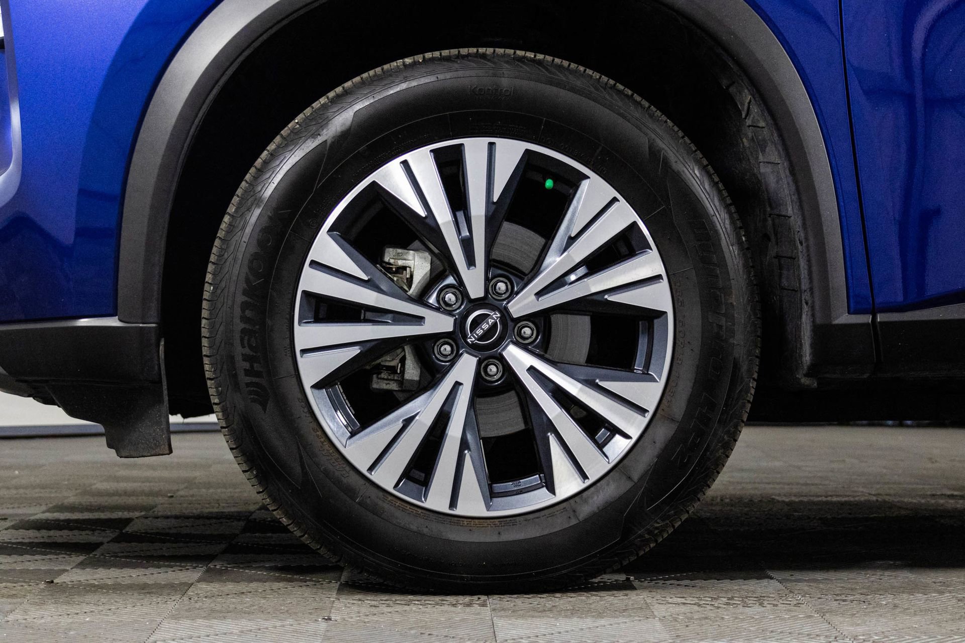 2023 NISSAN ROGUE - Image 44