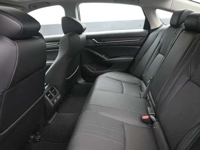 2021 Honda Accord Hybrid EX-L - Photo 19