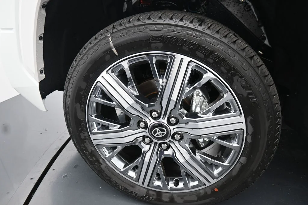 New 2026 Wind Chill Pearl <sup>1</sup> Toyota Tundra Capstone image 14