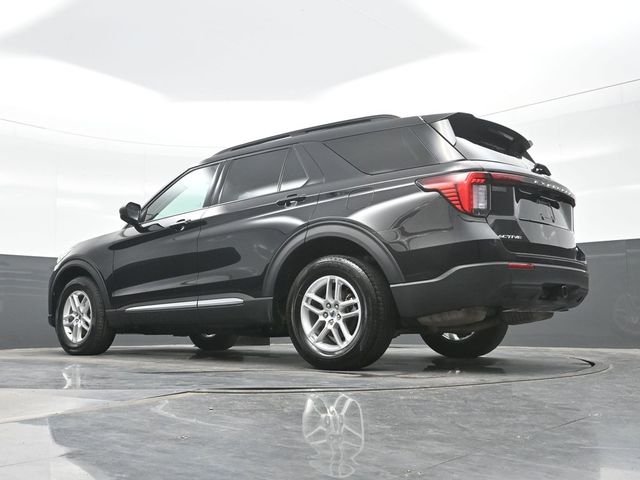 Used 2025 Black Ford Active image 19