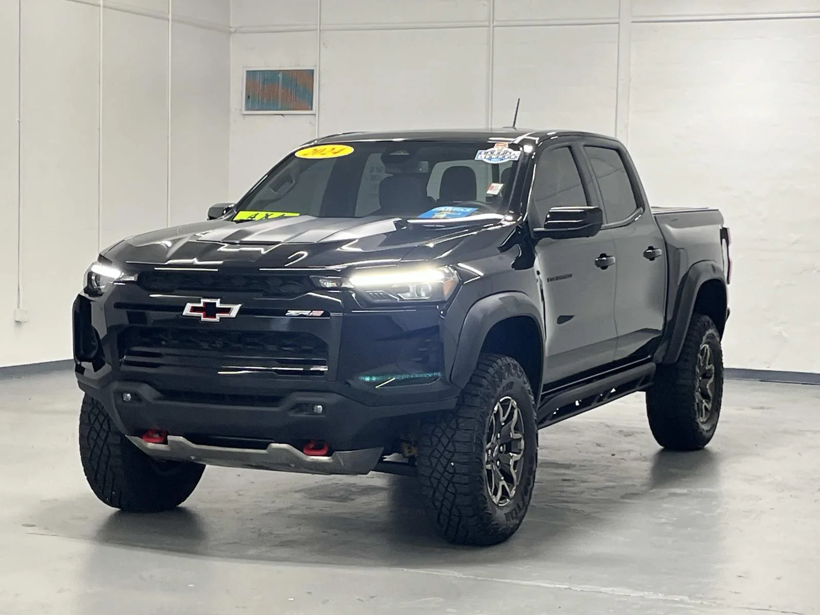 Used 2024 Black Chevrolet ZR2 image 4