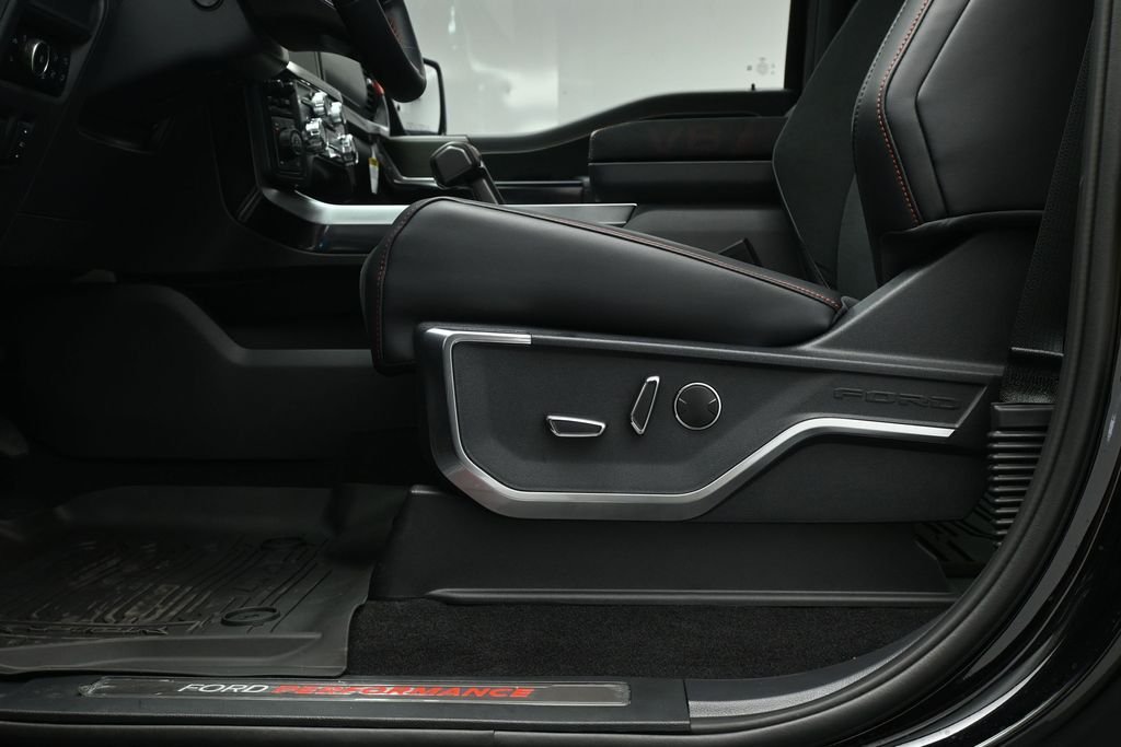 New 2026 Agate Black Metallic Ford Raptor image 10