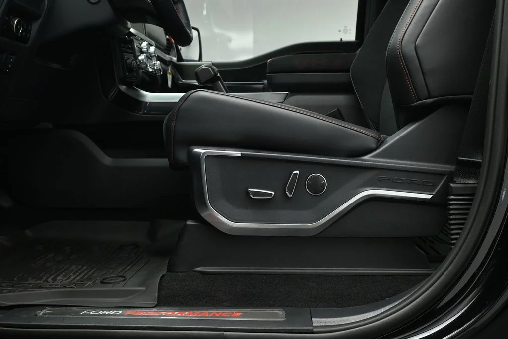 New 2026 Agate Black Metallic Ford Raptor image 10