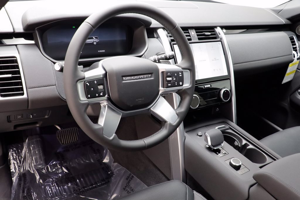2025 Land Rover Discovery S - Photo 8
