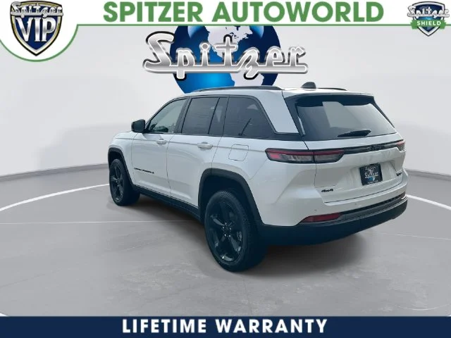 New 2026 Bright White Clear-Coat Exterior Paint Jeep Limited image 8