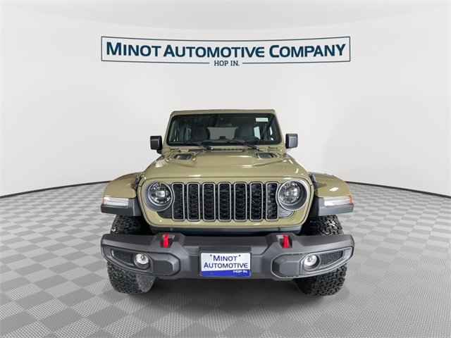 2025 Jeep Wrangler Rubicon photo 3