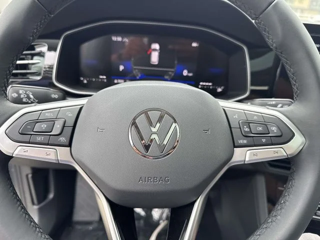New 2026 Silver Volkswagen 1.5T SE image 16