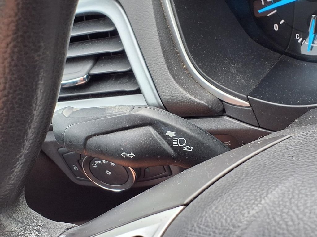 Used 2014 Orange Ford S image 15