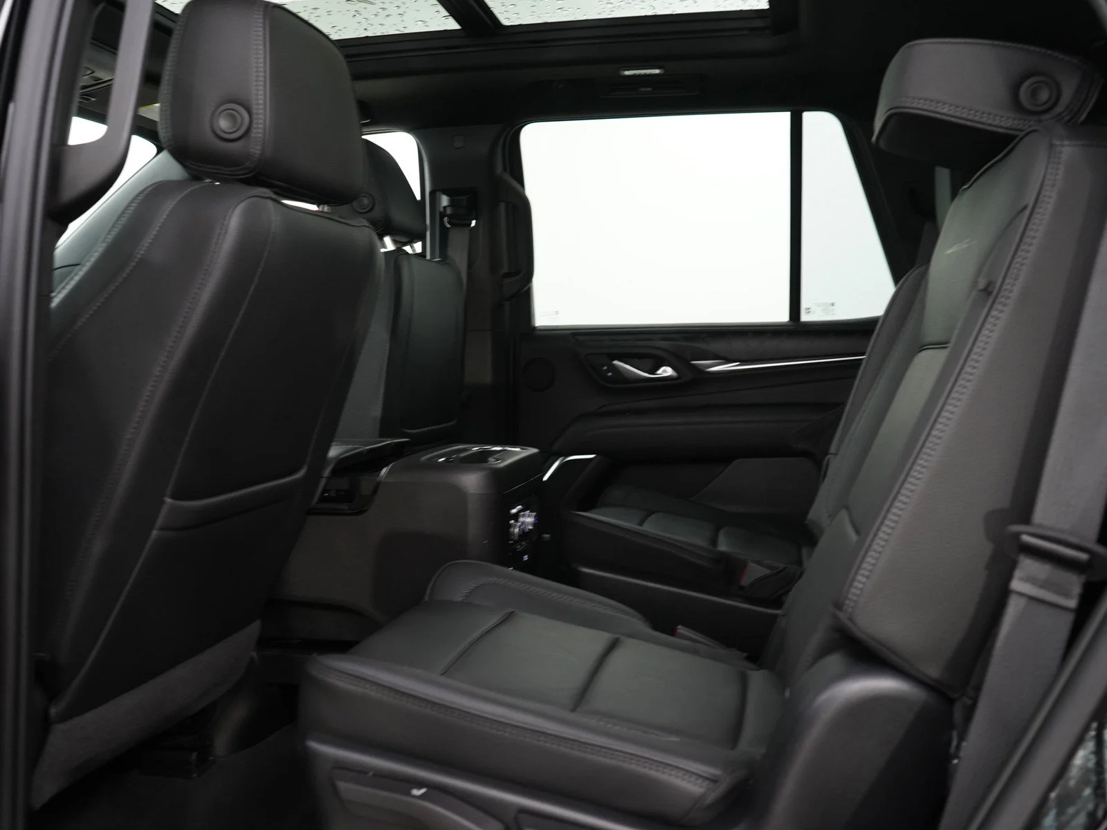 Used 2023 Onyx Black GMC Denali image 19