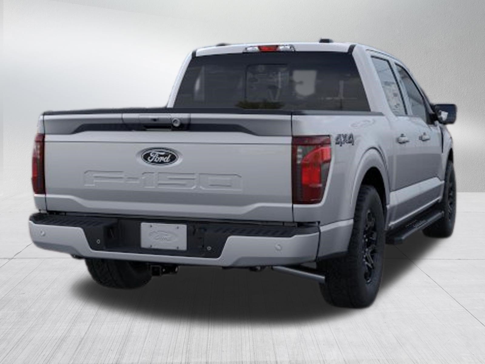 New 2026 Iconic Silver Metallic Ford XLT image 8