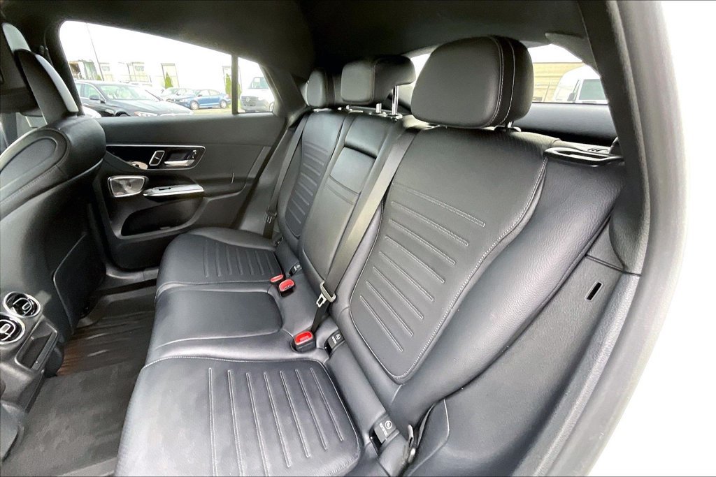 2024 Mercedes-Benz GLC Coupe GLC300 - Photo 18