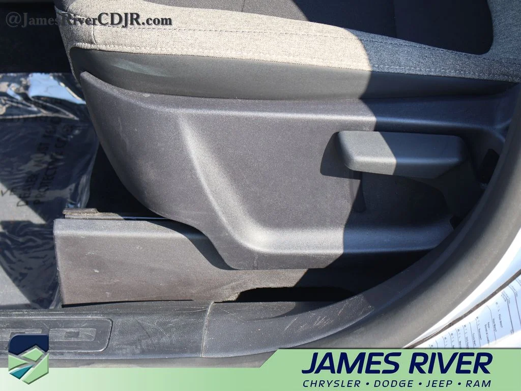 Used 2025 White Ford Big Bend image 23