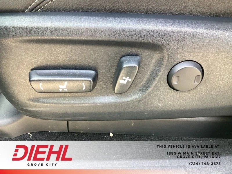 Used 2022 Gray Toyota SR5 Premium image 18