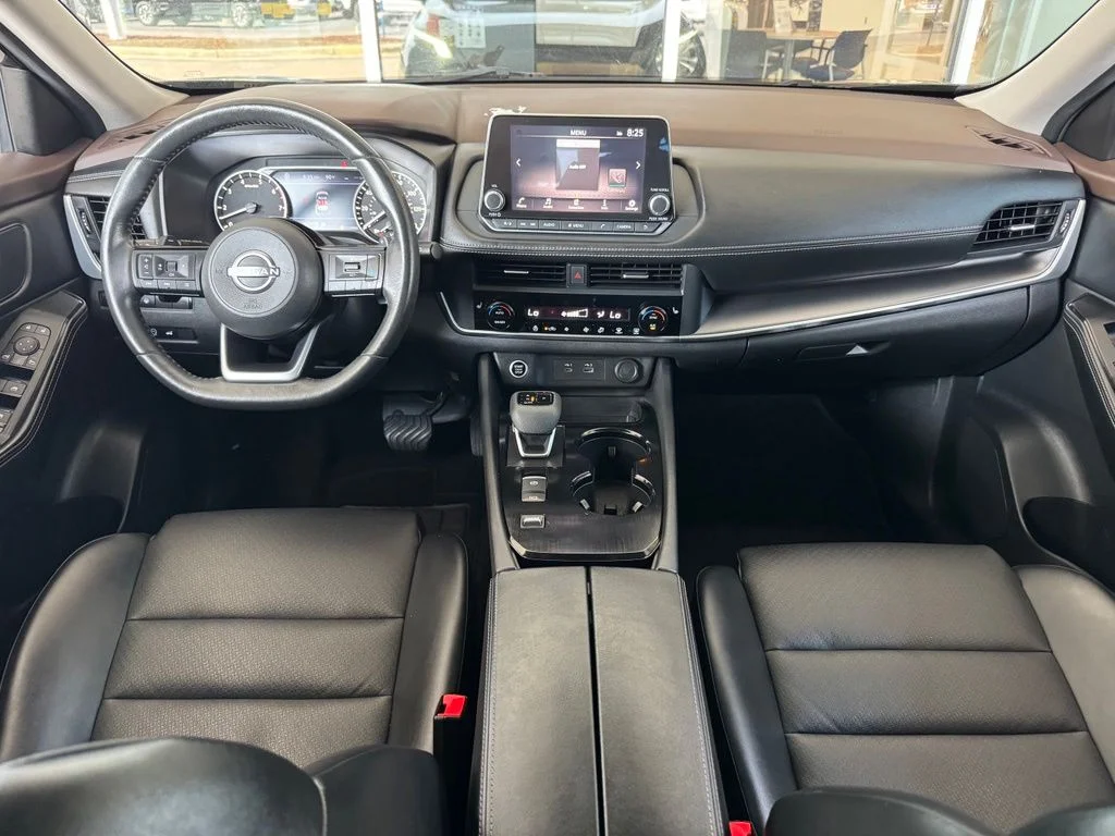 Used 2023 Black Nissan SV image 25