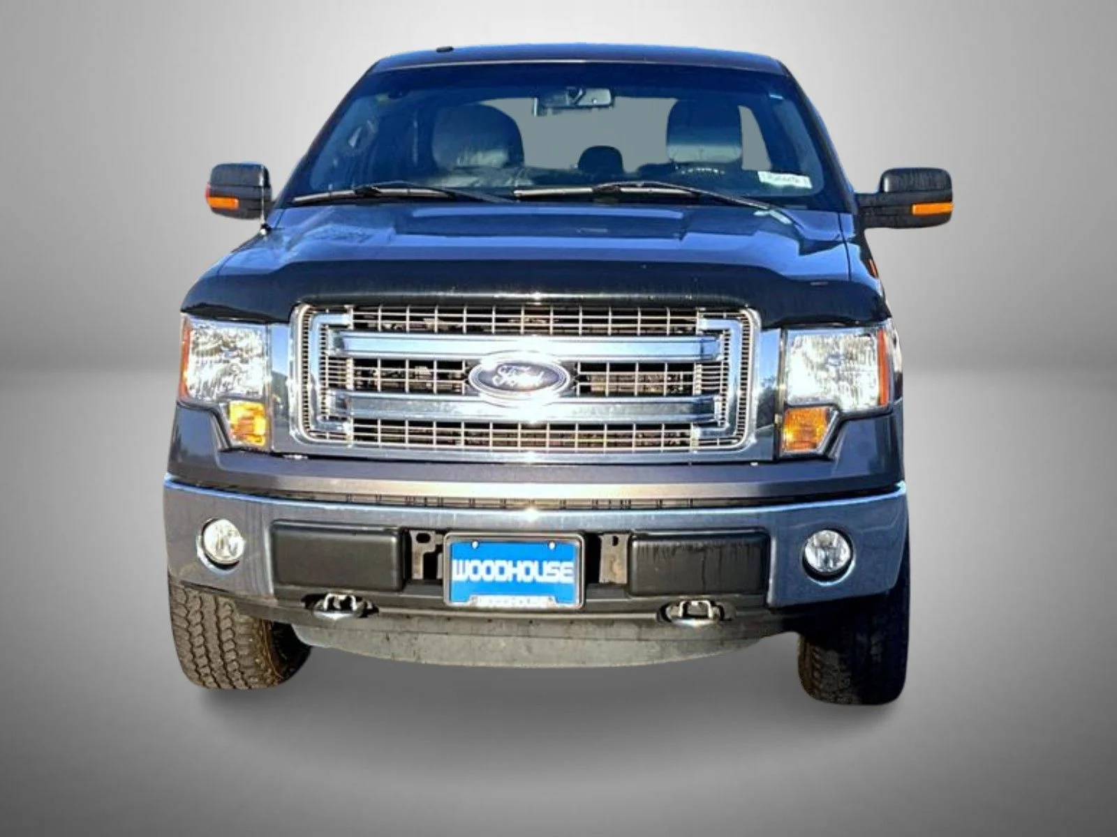 Used 2013 Gray Ford XLT image 2