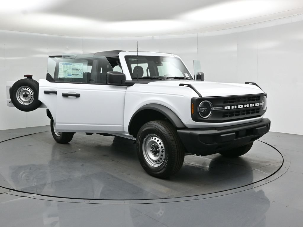 New 2026 Oxford White Ford Base image 30