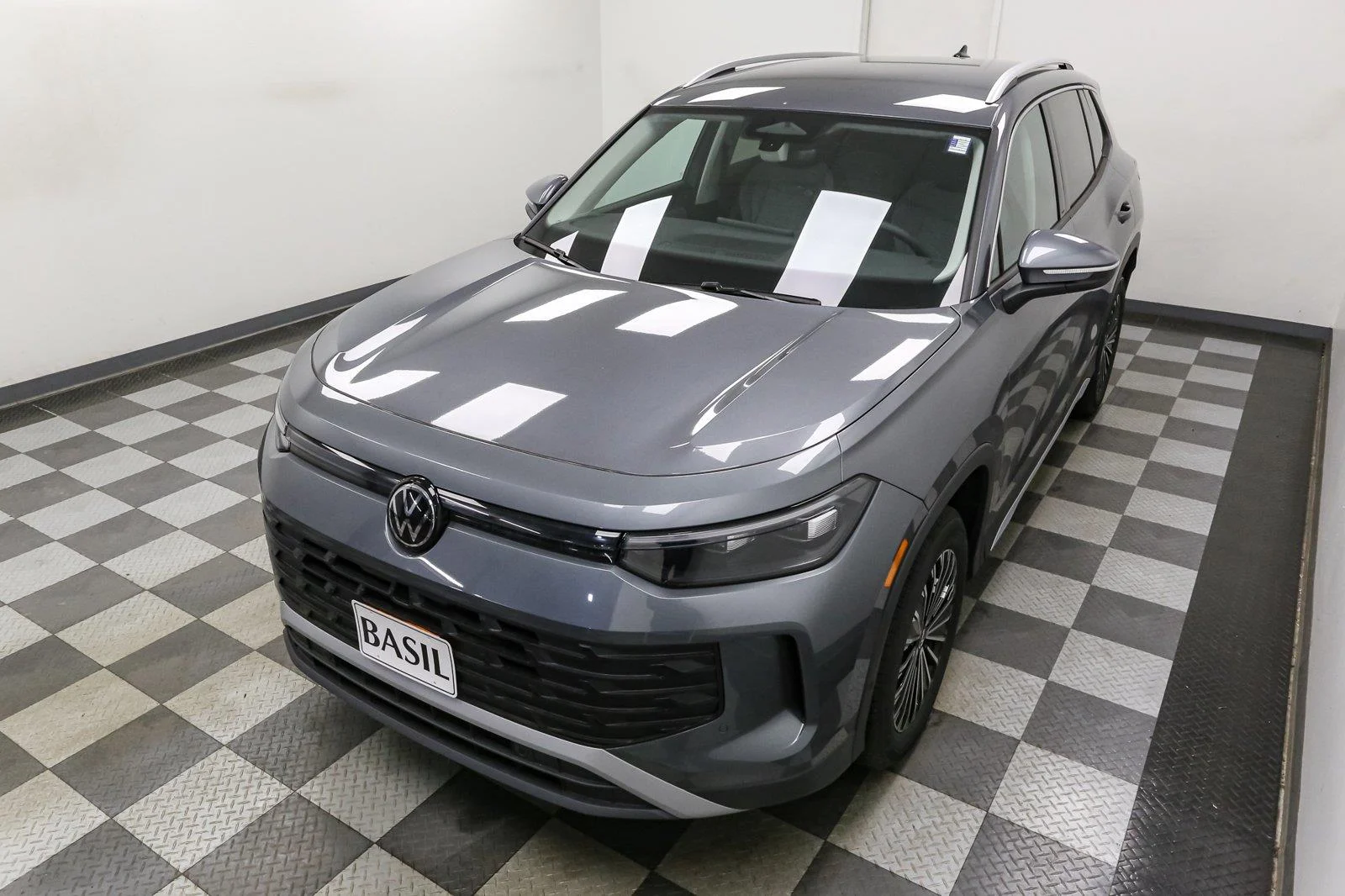 New 2026 Platinum Gray Metallic Volkswagen S image 6