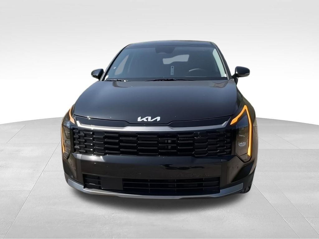New 2026 Black Kia S image 3