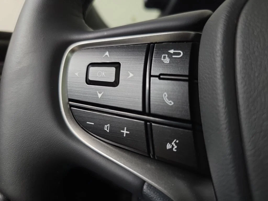 Certified Used 2025 Black Lexus 300h Luxury image 20