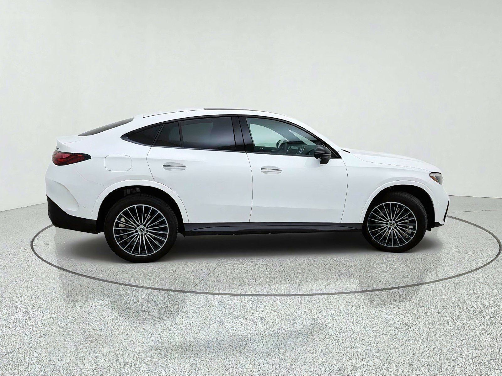 New 2027 Polar White Mercedes-Benz GLC 300 4MATIC® Coupe image 7