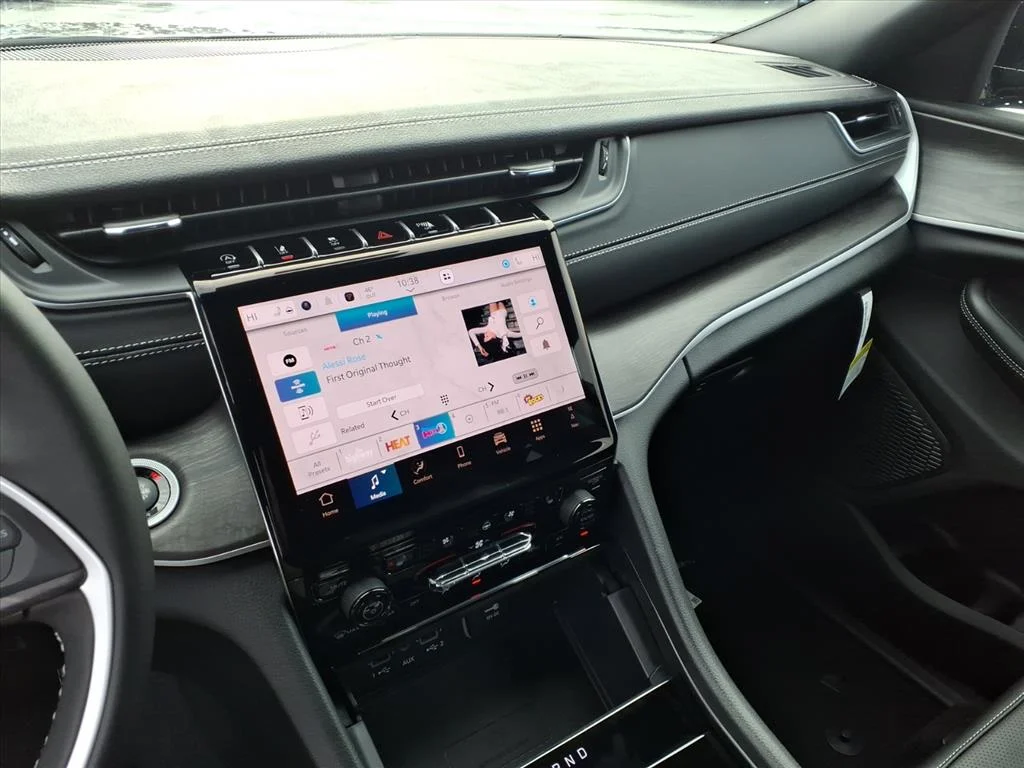 2025 Jeep Grand Cherokee L Limited - Photo 11