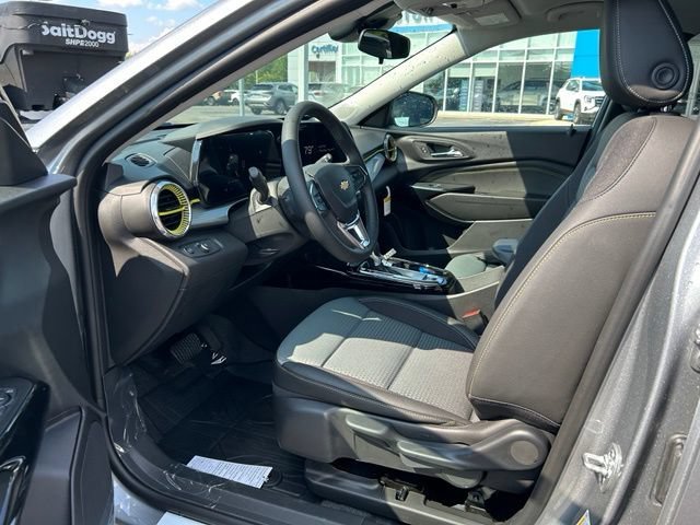 2026 Chevrolet Trax LT - Photo 10