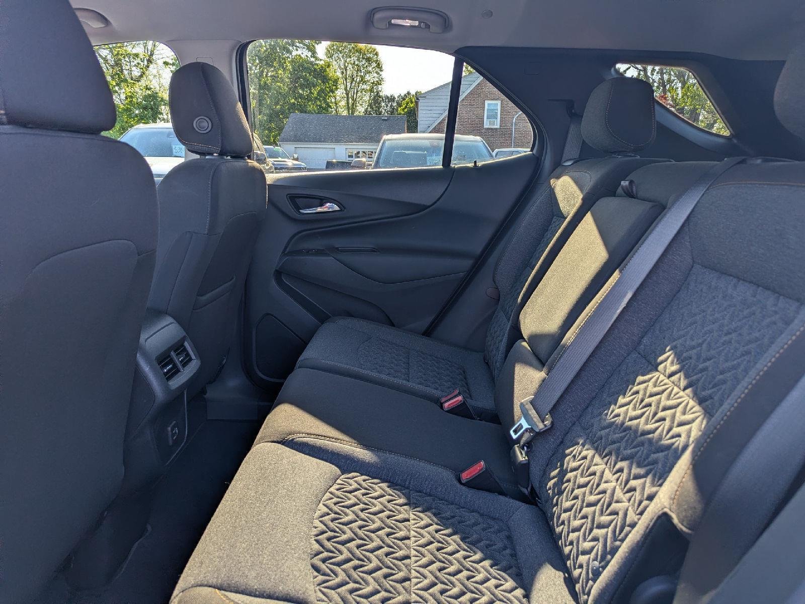 Used 2023 Summit White Chevrolet LT image 28
