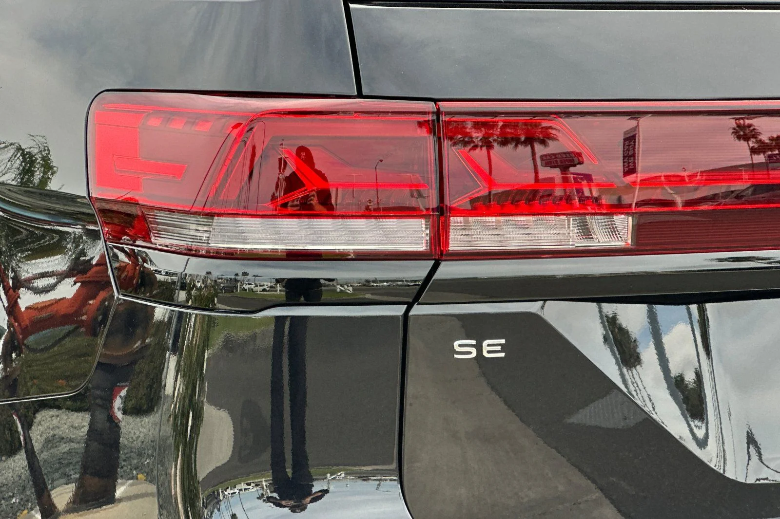 New 2026 Black Volkswagen 2.0T Peak Edition image 7