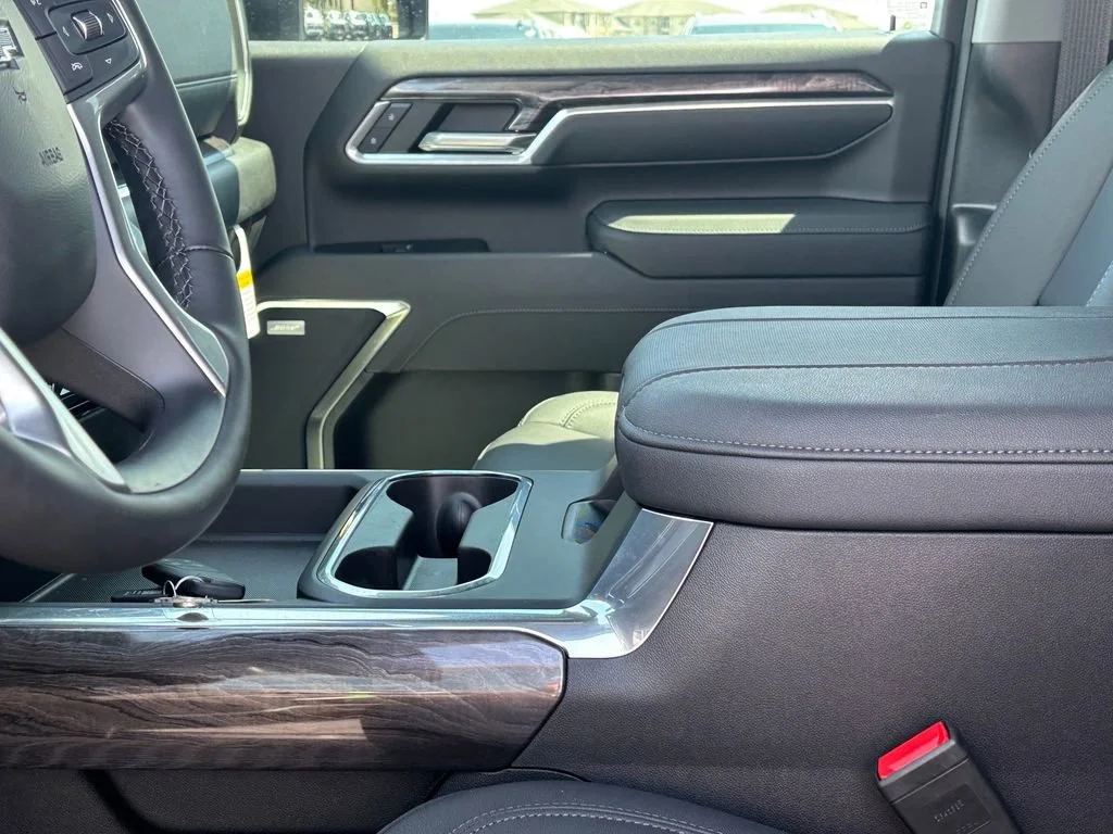 Used 2025 Sterling Gray Metallic Chevrolet LTZ Trail Boss image 10
