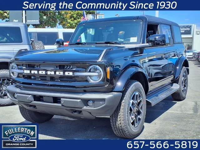 2026 Ford Bronco Outer Banks