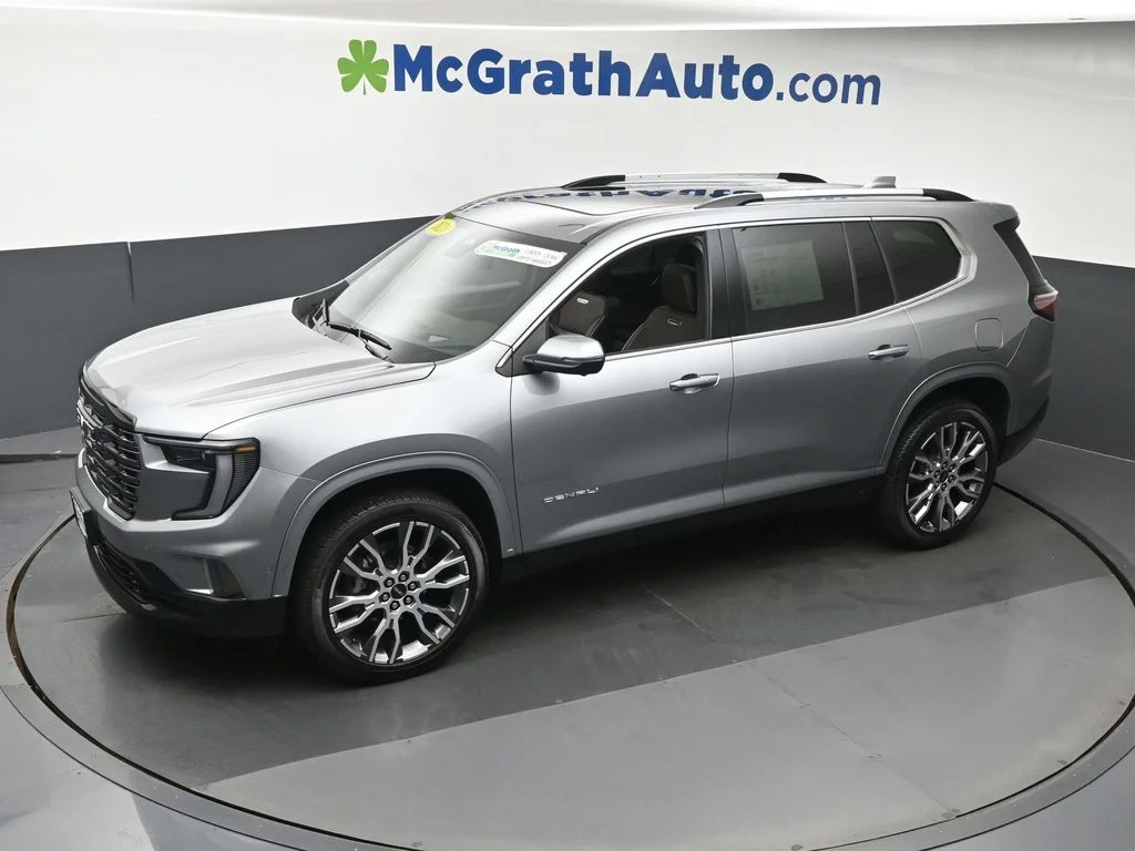 Used 2026 Silver GMC Denali Ultimate image 25