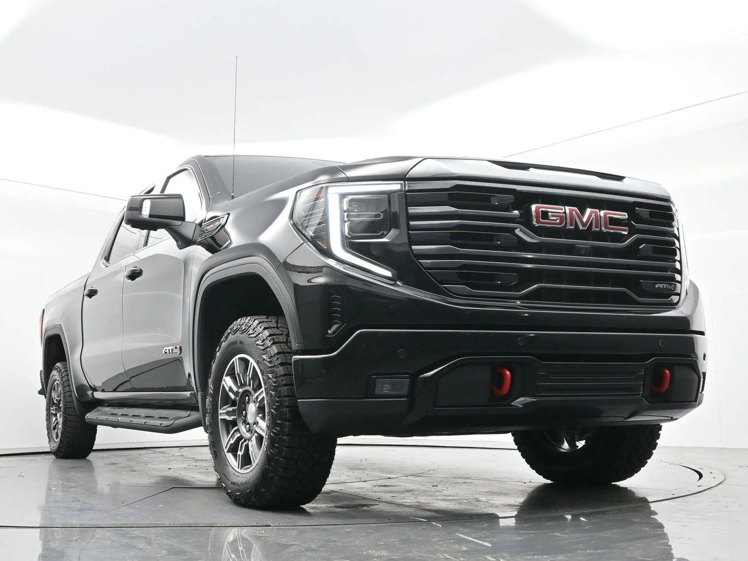 Used 2024 Onyx Black GMC AT4 image 45