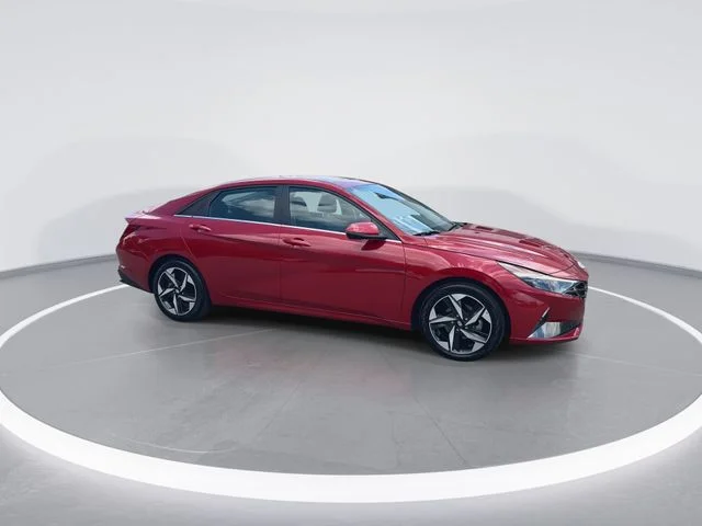 Used 2023 Red Hyundai Limited image 9