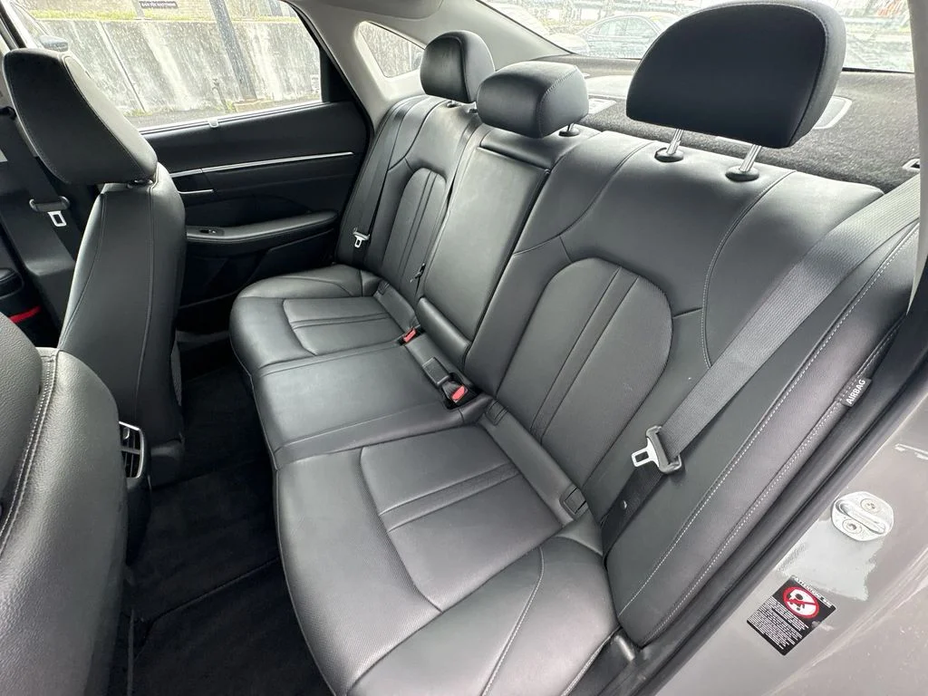 Used 2022 Gray Hyundai Limited image 23