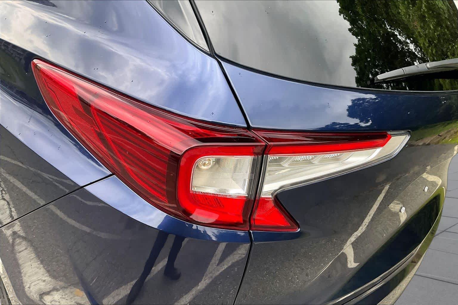 Used 2024 Fathom Blue Pearl Acura w/Technology Package image 27
