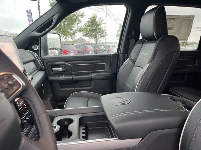 New 2026 Ceramic Gray Clear-Coat Exterior Paint RAM Laramie image 9