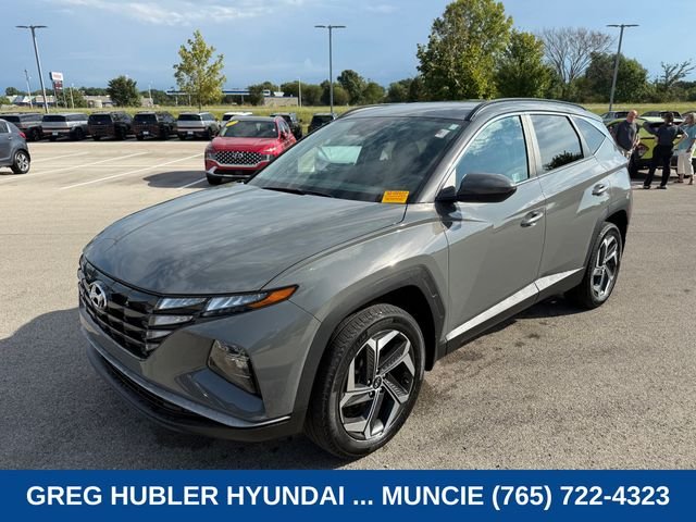 Used 2024 Gray Hyundai SEL image 5
