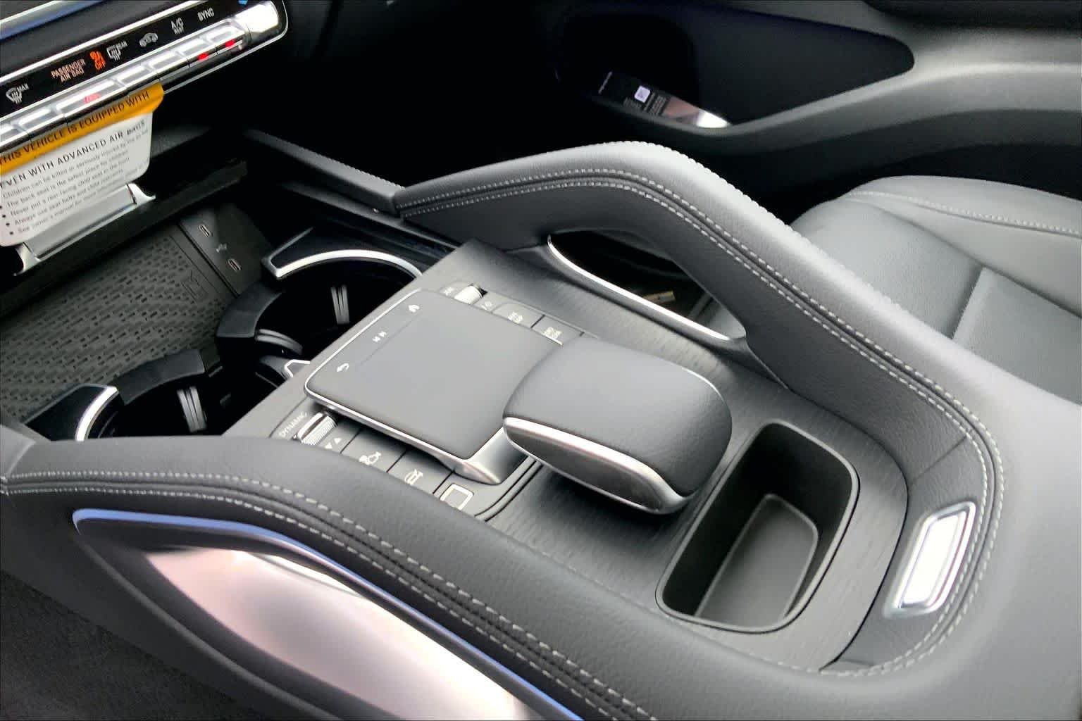 New 2026 MANUFAKTUR Silicon Grey Mercedes-Benz GLE 450 image 7