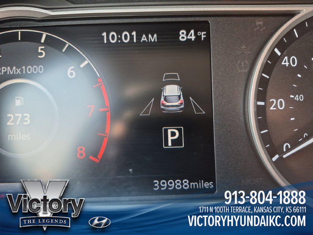 Used 2019 Blue Nissan SR image 16