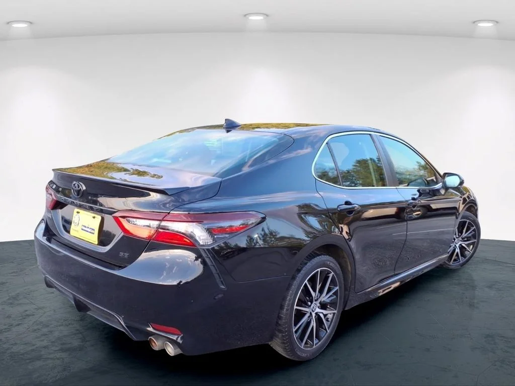 Used 2022 Black Toyota SE image 8