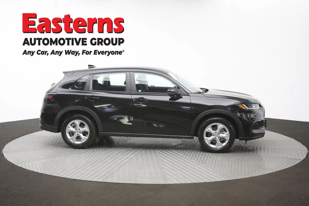 Used 2023 Black Honda LX image 44