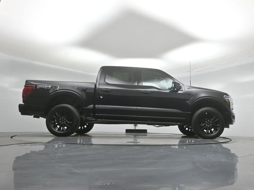 New 2026 Agate Black Metallic Ford Lariat image 46