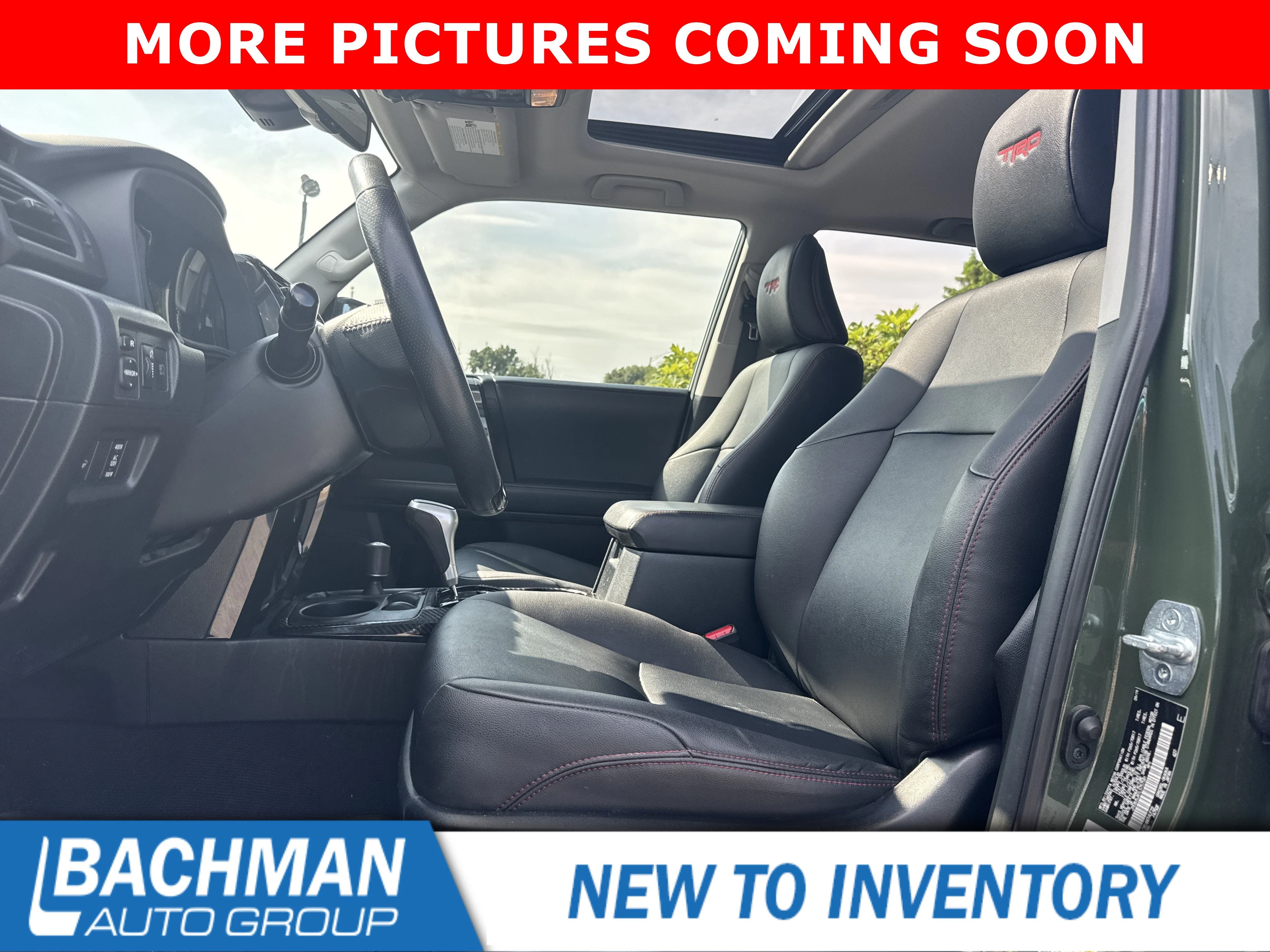 Used 2020 Green Toyota  image 11
